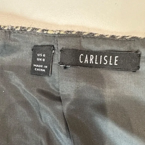 Carlisle Collection Grey/White houndstooth skirt w/applique. SZ 6. Like New! - Picture 11 of 12